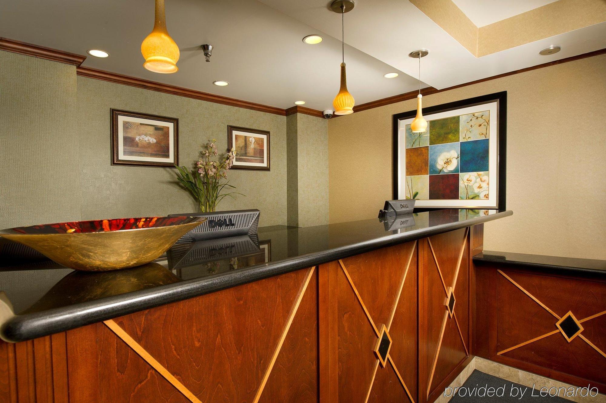 Best Western Historic Фредерик Интериор снимка