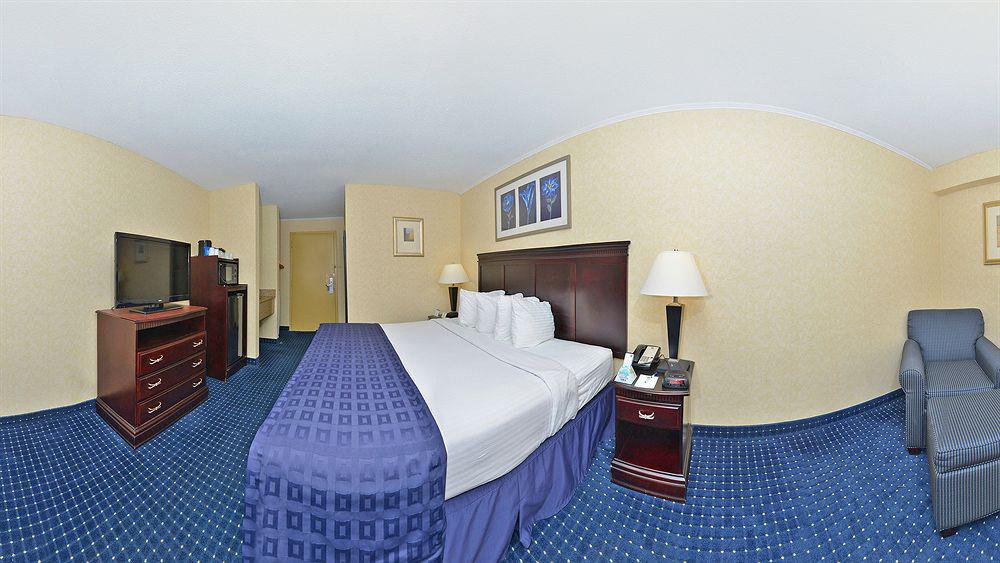 Best Western Historic Фредерик Екстериор снимка